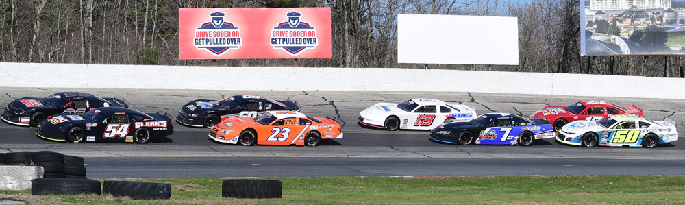 Reservations – Thompson Speedway
